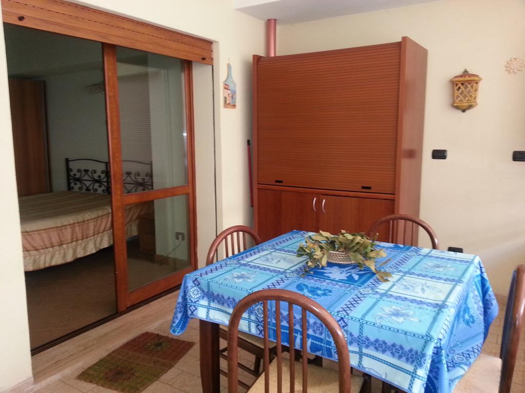 Reggio Central House Low Cost Per 4 雷焦卡拉布里亚 外观 照片