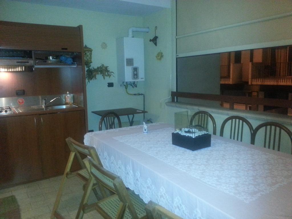 Reggio Central House Low Cost Per 4 雷焦卡拉布里亚 外观 照片