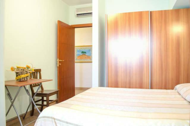 Reggio Central House Low Cost Per 4 雷焦卡拉布里亚 外观 照片