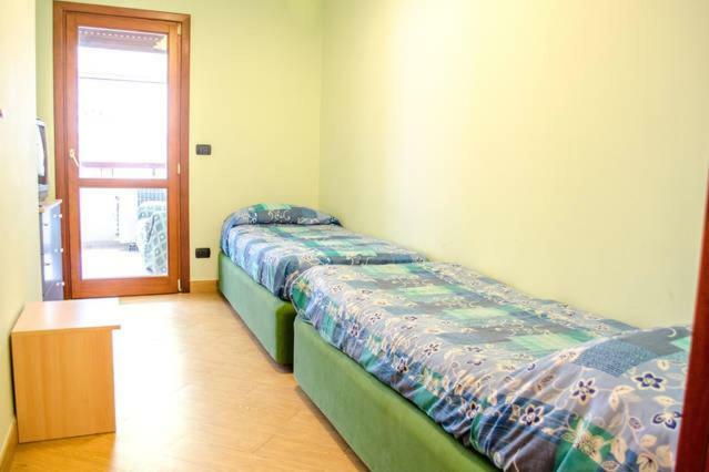 Reggio Central House Low Cost Per 4 雷焦卡拉布里亚 外观 照片