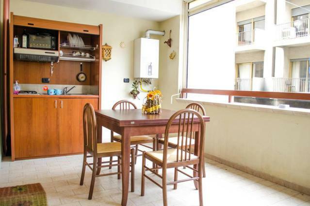 Reggio Central House Low Cost Per 4 雷焦卡拉布里亚 外观 照片